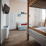 Valentina Versilia Bed & Breakfast Viareggio