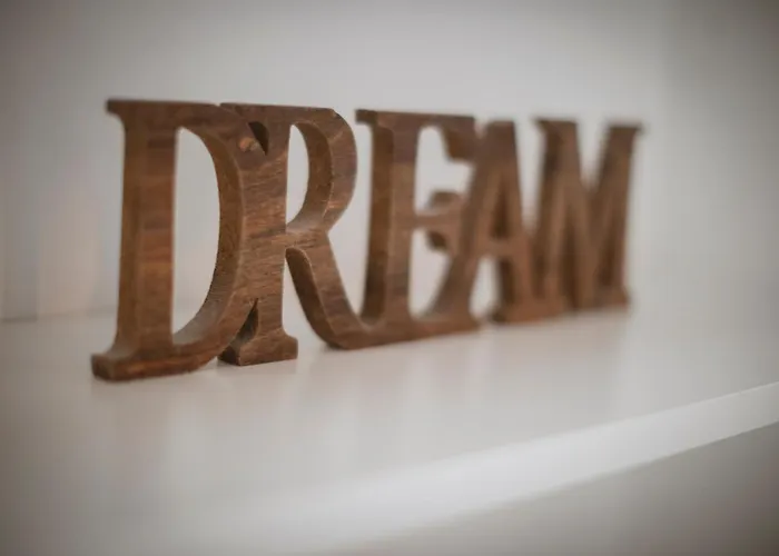 לינה וארוחת בוקר Valentina Versilia 4*